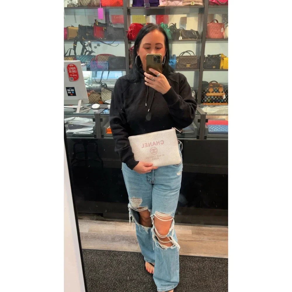 CHANEL great pre